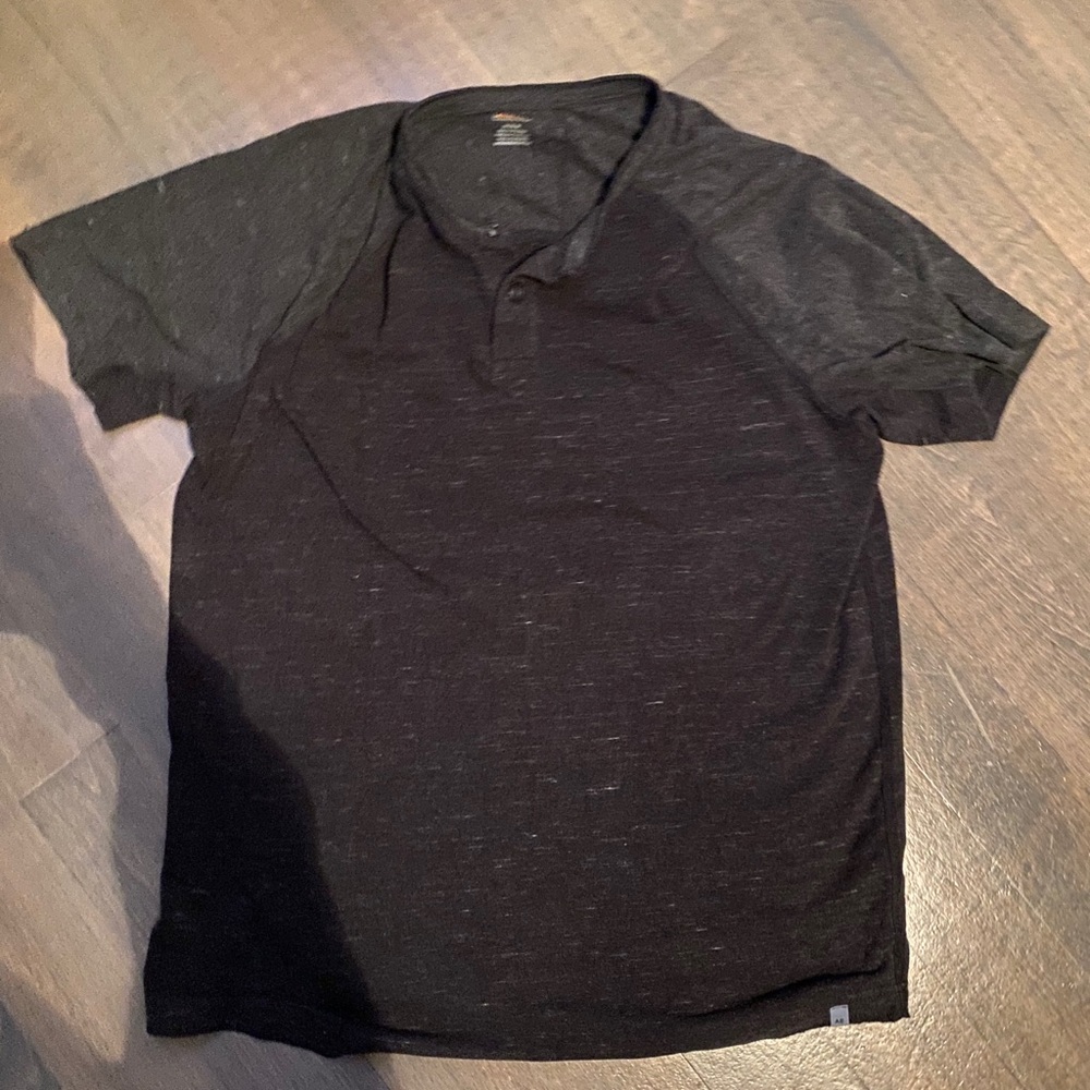 American eagle short sleeve